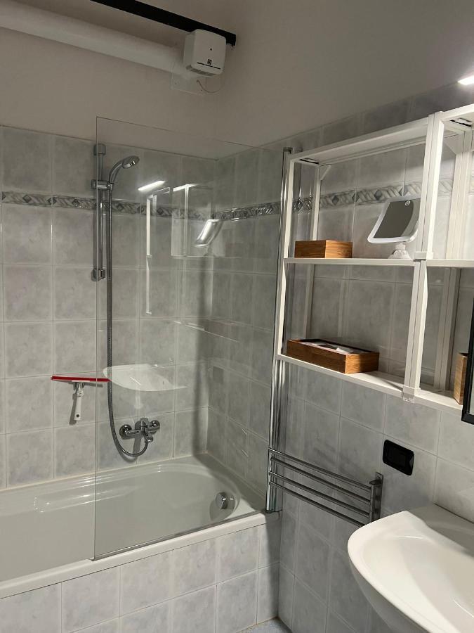 1-Bedroom Apartment Bello Posto Acquaseria Bagian luar foto