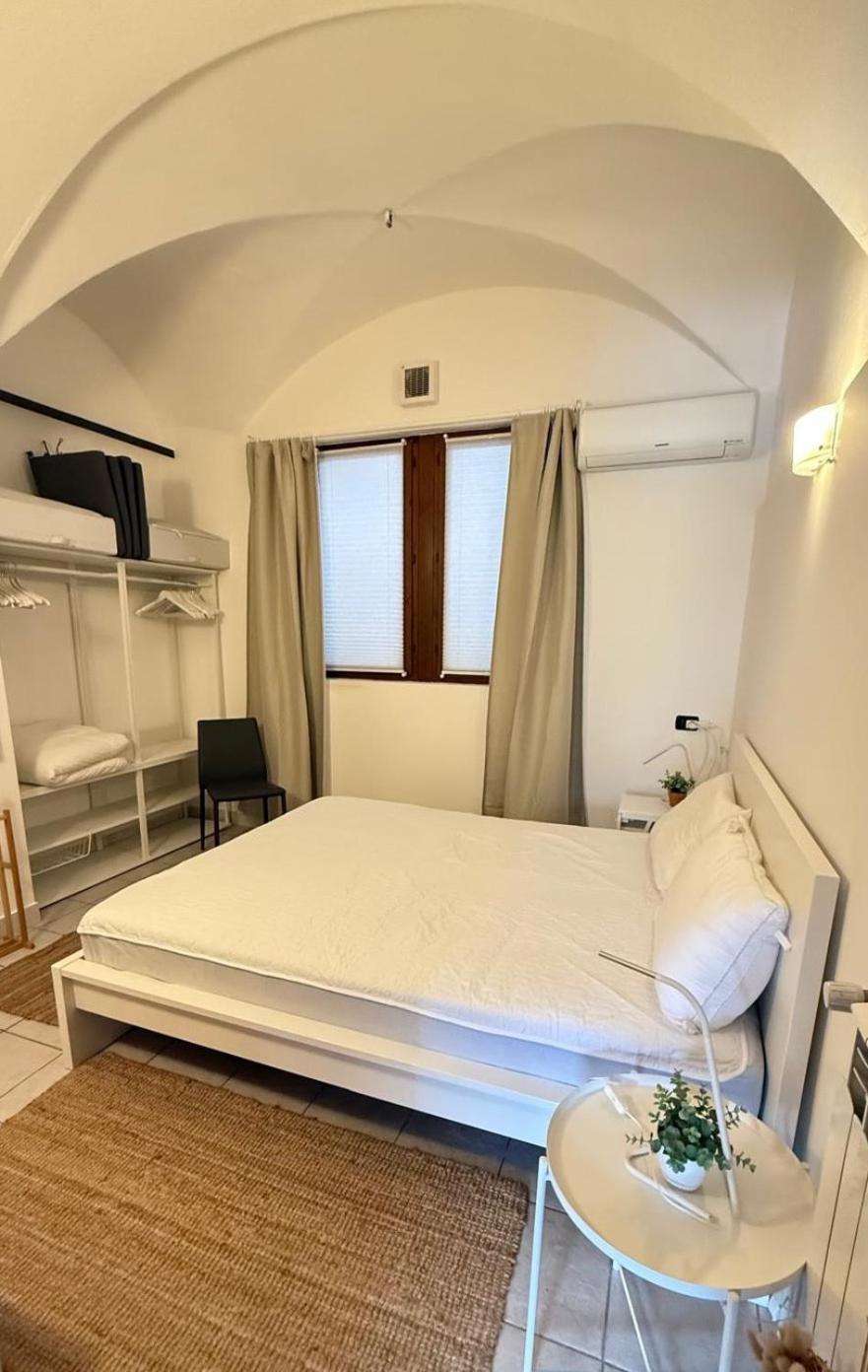 1-Bedroom Apartment Bello Posto Acquaseria Bagian luar foto